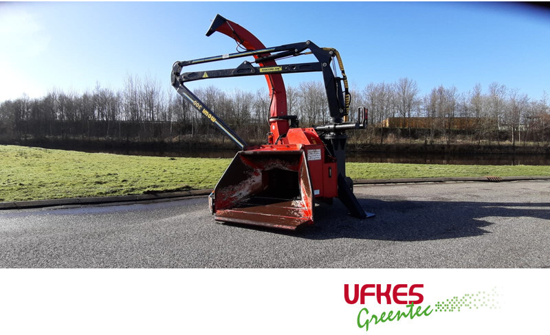 Greentec 930 / Mowi 300 - Puiduhakkurid: pilt 2 Greentec 930 / Mowi 300 - Puiduhakkurid: pilt 2