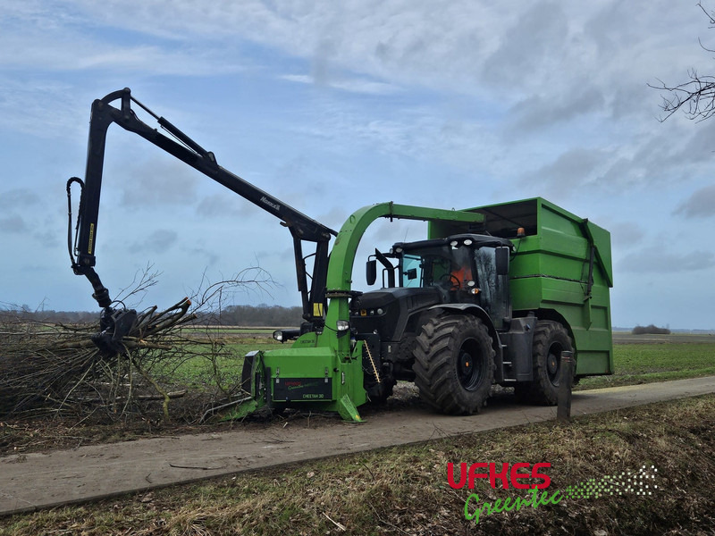 JCB Fastrac 4220 Chipper Combi - Traktor: pilt 1 JCB Fastrac 4220 Chipper Combi - Traktor: pilt 1