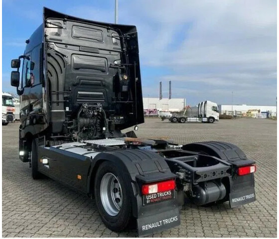 Renault T440 Sleeper cab | Leasing - Sadulveok: pilt 3 Renault T440 Sleeper cab | Leasing - Sadulveok: pilt 3