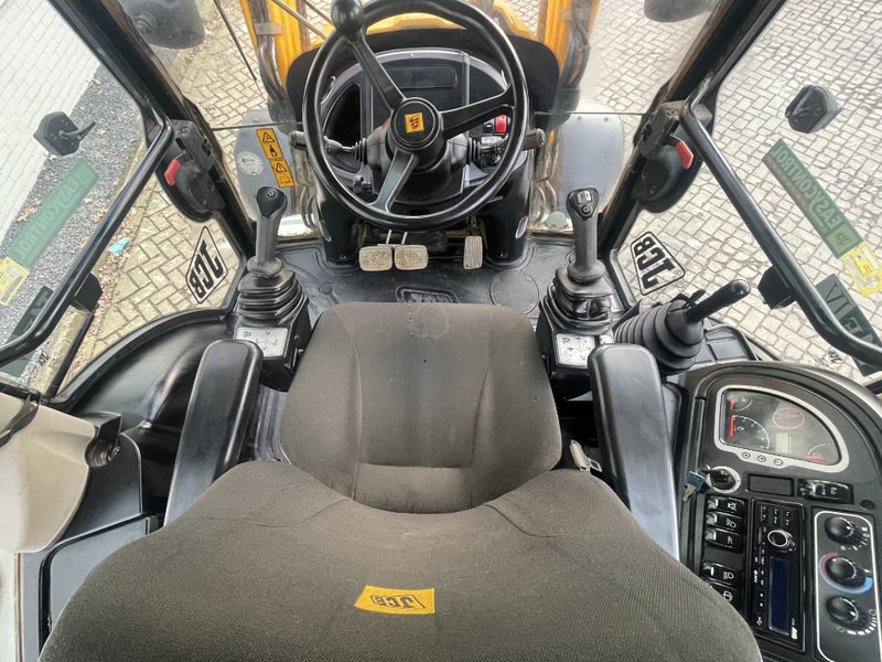 Ekskavaator-laadur JCB 3 CX 2016 CE: pilt 9