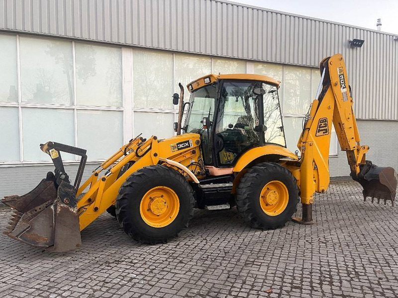 JCB 3 CX Super - Ekskavaator-laadur: pilt 2 JCB 3 CX Super - Ekskavaator-laadur: pilt 2