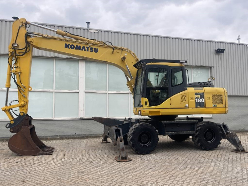Komatsu PW 180-7EO 2009 - Ratastel ekskavaator: pilt 3 Komatsu PW 180-7EO 2009 - Ratastel ekskavaator: pilt 3