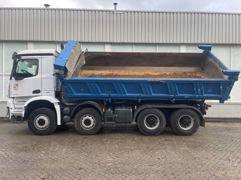 Mercedes-Benz Arocs 4145 8x4 2016 Euro 6 - Kallurauto: pilt 3 Mercedes-Benz Arocs 4145 8x4 2016 Euro 6 - Kallurauto: pilt 3