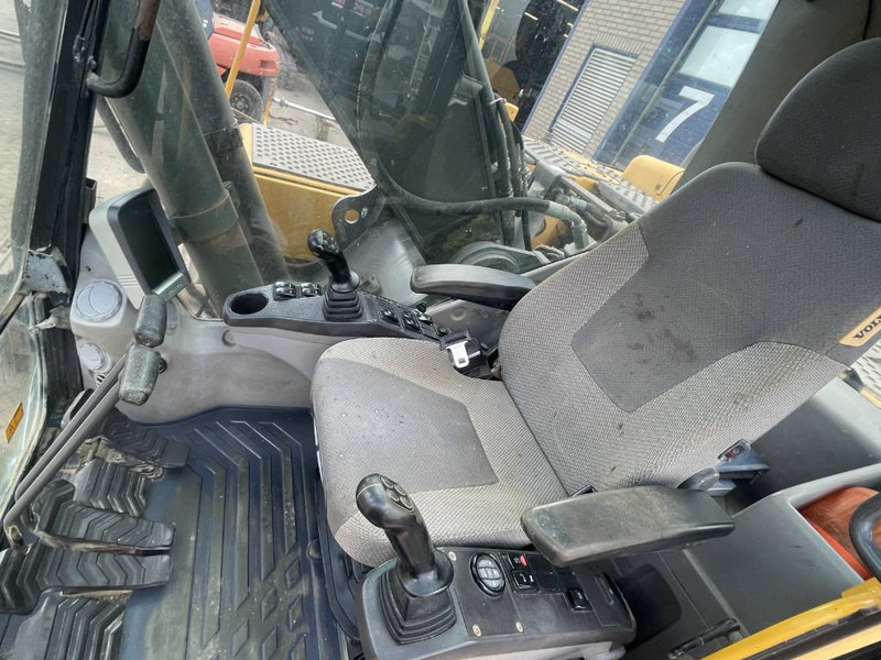 Lintekskavaator Volvo EC 240 C N L 2009 CE: pilt 9
