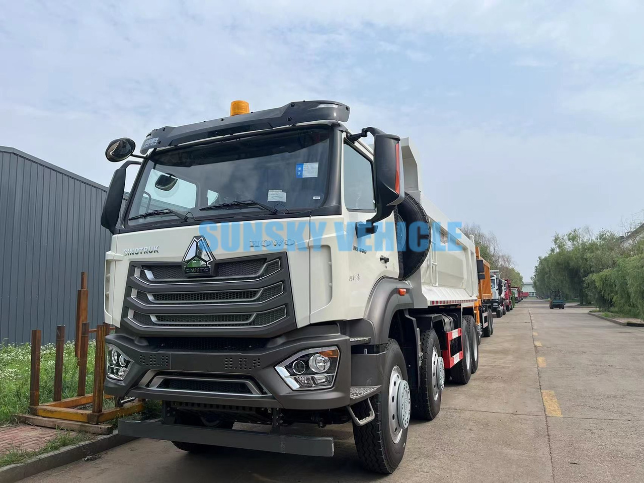 HOWO 8X4 dump truck - Kallurauto: pilt 3 HOWO 8X4 dump truck - Kallurauto: pilt 3