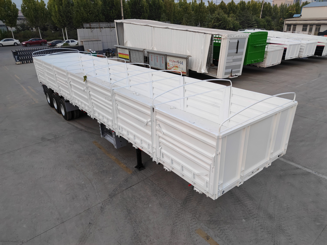 SUNSKY 13M dropside semi trailer - Platvorm/ Madelpoolhaagis: pilt 1 SUNSKY 13M dropside semi trailer - Platvorm/ Madelpoolhaagis: pilt 1