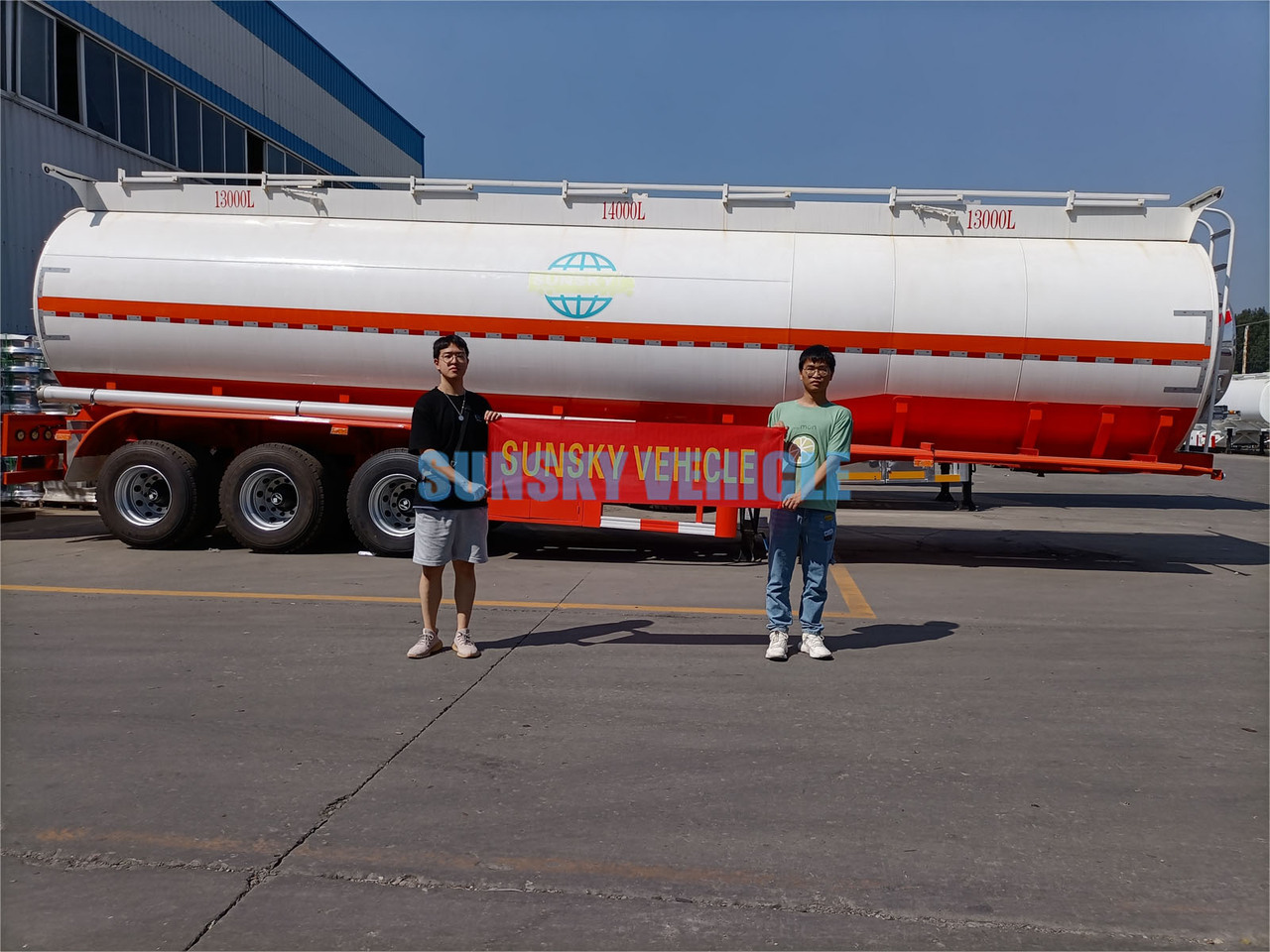 SUNSKY Fuel Tanker for sale - Tsistern poolhaagis: pilt 5 SUNSKY Fuel Tanker for sale - Tsistern poolhaagis: pilt 5