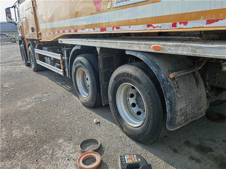 XCMG 2020 Year Hb67V Second Hand Concrete Pump Truck in Good Condition - Betoonipump: pilt 4 XCMG 2020 Year Hb67V Second Hand Concrete Pump Truck in Good Condition - Betoonipump: pilt 4