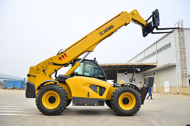 XCMG Certified Used 4.5t Small Telescopic Boom Telehandler Forklift Xc6-1056vn - Teleskooplaadur: pilt 1 XCMG Certified Used 4.5t Small Telescopic Boom Telehandler Forklift Xc6-1056vn - Teleskooplaadur: pilt 1