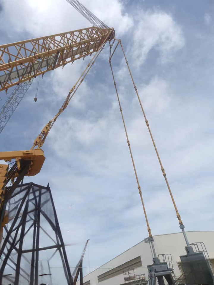 XCMG Manufacturer Second Hand Large Knuckle Boom Crane 1250 Ton XGC16000 Used Crawler Crane For Sale - Roomikkraana: pilt 5 XCMG Manufacturer Second Hand Large Knuckle Boom Crane 1250 Ton XGC16000 Used Crawler Crane For Sale - Roomikkraana: pilt 5