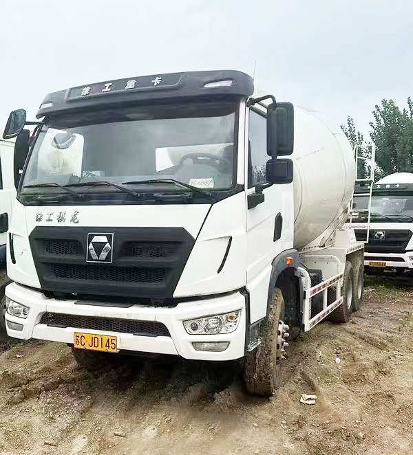 XCMG Official 2019 Year 14 Cubic Meter Second Hand Used Concrete Mixer Trucks - Autobetoonisegisti: pilt 2 XCMG Official 2019 Year 14 Cubic Meter Second Hand Used Concrete Mixer Trucks - Autobetoonisegisti: pilt 2