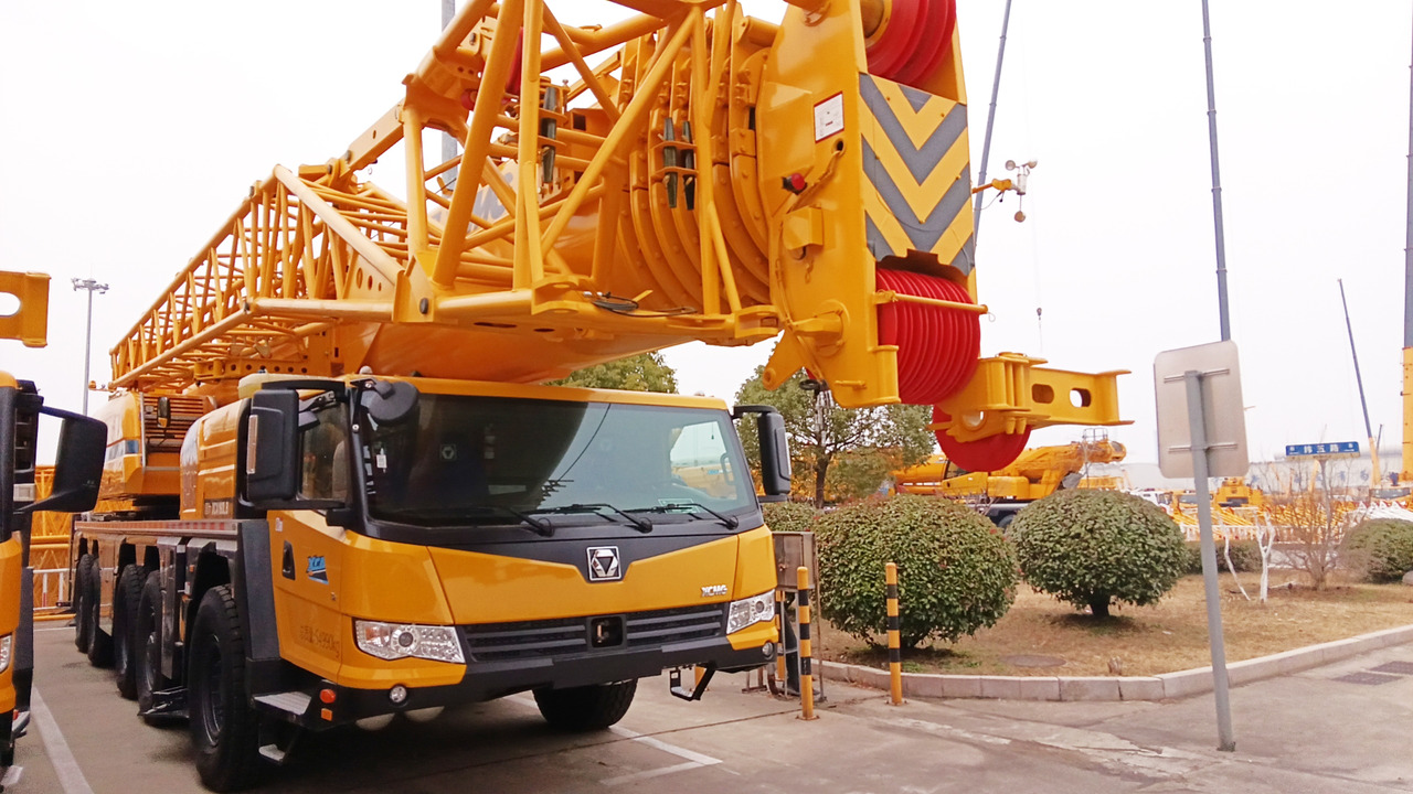 XCMG Official 2024 Year Second Hand Mobile Crane 160 Tons XCA160L8 8-Sections Hydraulic Boom Crane In Good Condition - Maastikukraana: pilt 3 XCMG Official 2024 Year Second Hand Mobile Crane 160 Tons XCA160L8 8-Sections Hydraulic Boom Crane In Good Condition - Maastikukraana: pilt 3