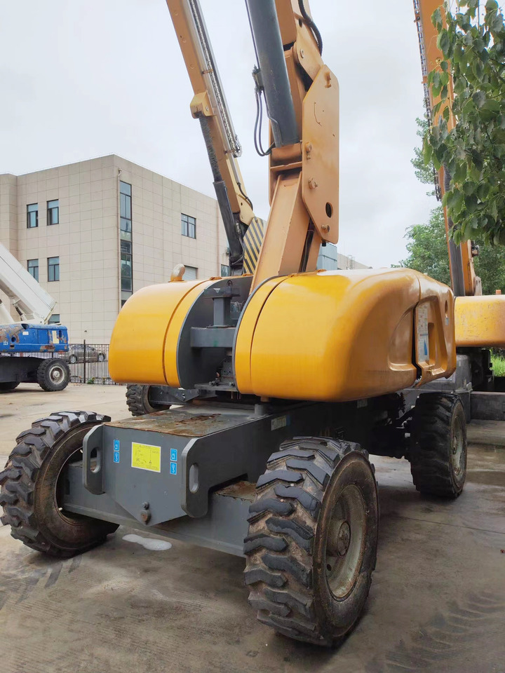 Teleskooppoom XCMG Official 26m Boom Lift Telescoping Lift GTBZ26S Used Vehicle Mounted Aerial Work Platform Price: pilt 6