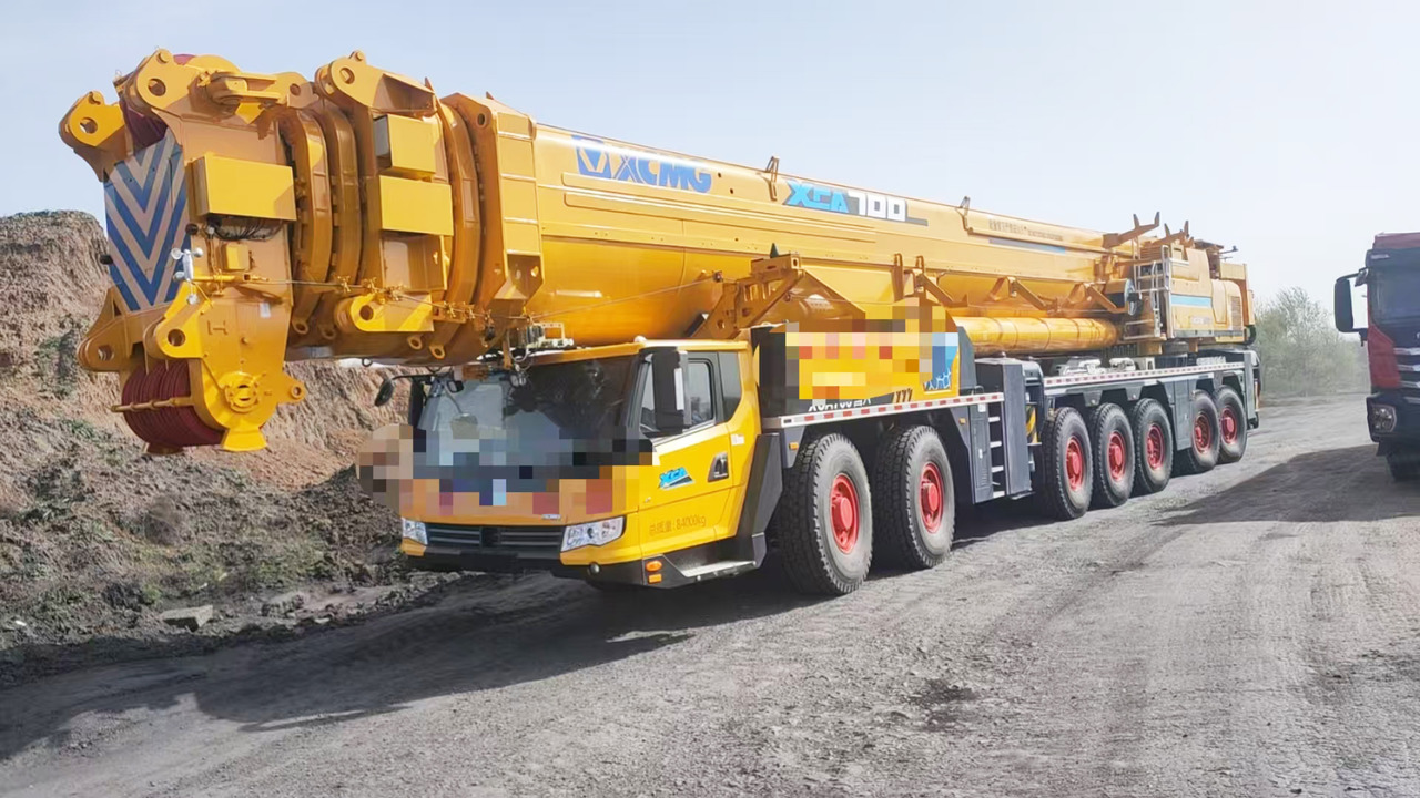 XCMG Official 700 Ton Used Mobile Cranes XCA700 All Terrain Crane Price For Sale - Maastikukraana: pilt 2 XCMG Official 700 Ton Used Mobile Cranes XCA700 All Terrain Crane Price For Sale - Maastikukraana: pilt 2