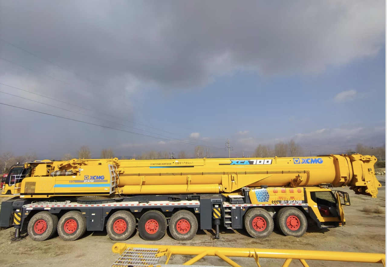 XCMG Official 700 Ton Used Mobile Cranes XCA700 All Terrain Crane Price For Sale - Maastikukraana: pilt 4 XCMG Official 700 Ton Used Mobile Cranes XCA700 All Terrain Crane Price For Sale - Maastikukraana: pilt 4