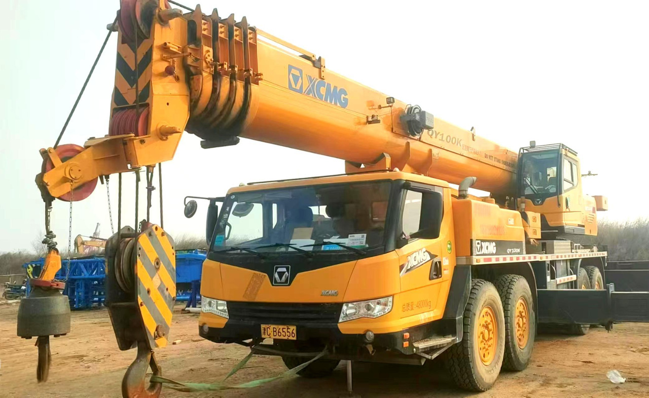 XCMG Official 75t Used Mini Truck Crane QY75K Small Mobile cCrane With High Quality - Autokraana: pilt 5 XCMG Official 75t Used Mini Truck Crane QY75K Small Mobile cCrane With High Quality - Autokraana: pilt 5