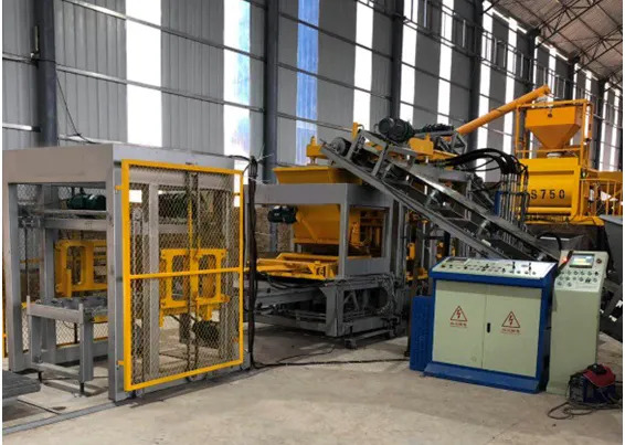 XCMG Official MM8-15 Block Making Machine for Make Clay Brick - Vibropress: pilt 4 XCMG Official MM8-15 Block Making Machine for Make Clay Brick - Vibropress: pilt 4