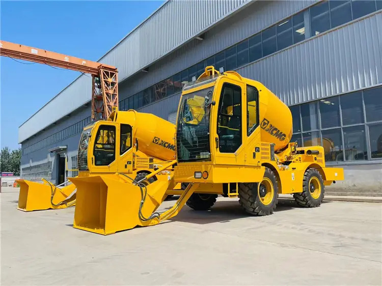 XCMG Official Portable Cement Concrete Mixer Self Loading Mobile Concrete Mixer Price List - Autobetoonisegisti: pilt 4 XCMG Official Portable Cement Concrete Mixer Self Loading Mobile Concrete Mixer Price List - Autobetoonisegisti: pilt 4