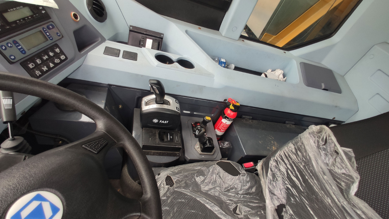 XCMG Official Second Hand Chinese Tipper Truck 72 Ton XDR80TE Mining Dump Truck Price - Kallur: pilt 5 XCMG Official Second Hand Chinese Tipper Truck 72 Ton XDR80TE Mining Dump Truck Price - Kallur: pilt 5