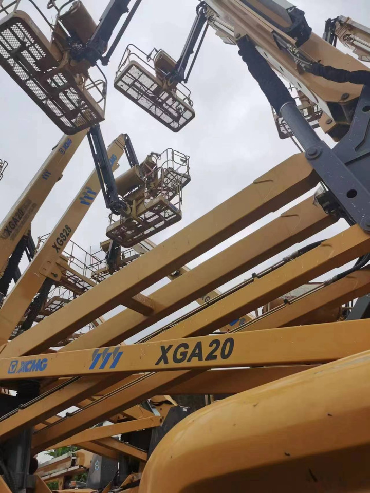 XCMG Official Second Hand Hydraulic Boom Lift XGA20 20m Aerial Work Platform Price List - Liigendpoom: pilt 3 XCMG Official Second Hand Hydraulic Boom Lift XGA20 20m Aerial Work Platform Price List - Liigendpoom: pilt 3