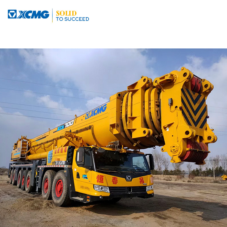 XCMG Official Second Hand Mobile Truck Crane XCA700 All Terrain Cranes With High Quality - Maastikukraana: pilt 1 XCMG Official Second Hand Mobile Truck Crane XCA700 All Terrain Cranes With High Quality - Maastikukraana: pilt 1