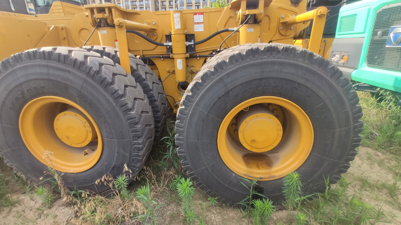 XCMG Official Second Hand Tipper Dump Truck XDR80T Mining Dump Truck Price - Kallur: pilt 5 XCMG Official Second Hand Tipper Dump Truck XDR80T Mining Dump Truck Price - Kallur: pilt 5