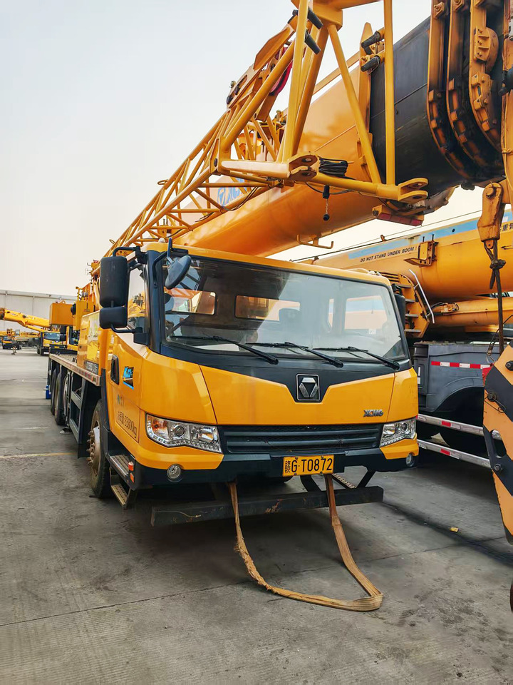XCMG Official Used 25 Ton Truck Crane QY25K5D-5 Small Mobile Crane Price List - Autokraana: pilt 2 XCMG Official Used 25 Ton Truck Crane QY25K5D-5 Small Mobile Crane Price List - Autokraana: pilt 2