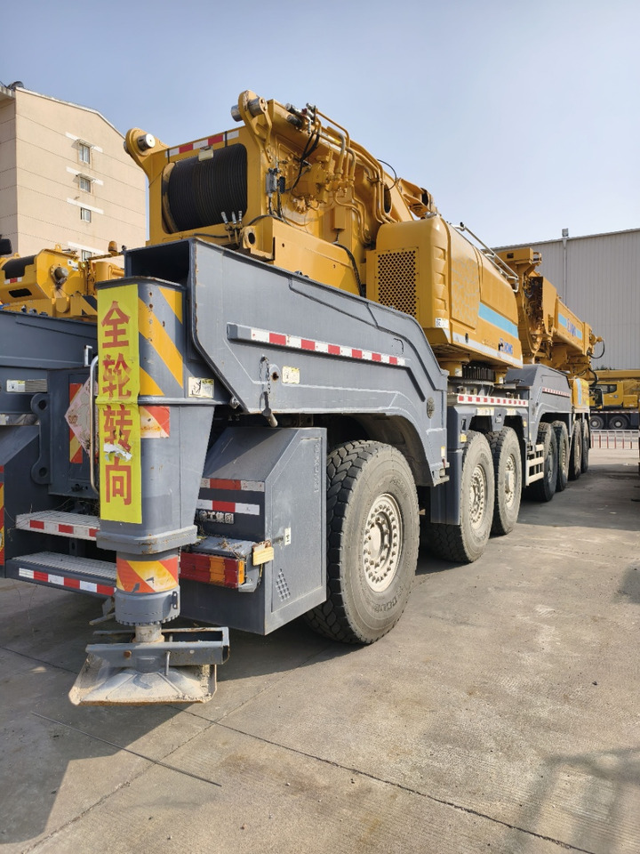 XCMG Official Used 500 Ton Truck Crane XCA500 Mobile Crane Machine Hot Sale - Maastikukraana: pilt 3 XCMG Official Used 500 Ton Truck Crane XCA500 Mobile Crane Machine Hot Sale - Maastikukraana: pilt 3