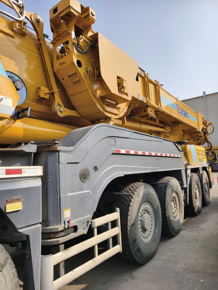 XCMG Official Used 500 Ton Truck Crane XCA500 Mobile Crane Machine Hot Sale - Maastikukraana: pilt 2 XCMG Official Used 500 Ton Truck Crane XCA500 Mobile Crane Machine Hot Sale - Maastikukraana: pilt 2