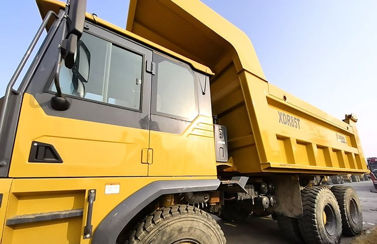 XCMG Official Used Cheap Tipper Truck XDR85T 70 Ton Mining Dump Truck Price - Kallur: pilt 2 XCMG Official Used Cheap Tipper Truck XDR85T 70 Ton Mining Dump Truck Price - Kallur: pilt 2