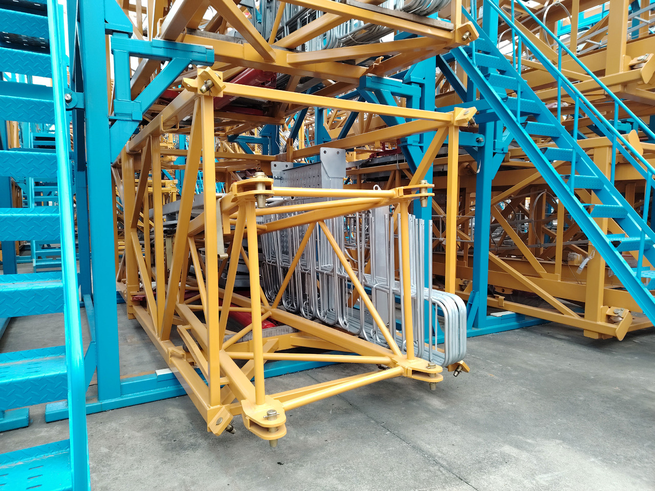 XCMG Official Used Crane Lift Machine XGA5610-6S Topkit Towers Crane For Sale - Isepaigalduv kraana: pilt 3 XCMG Official Used Crane Lift Machine XGA5610-6S Topkit Towers Crane For Sale - Isepaigalduv kraana: pilt 3
