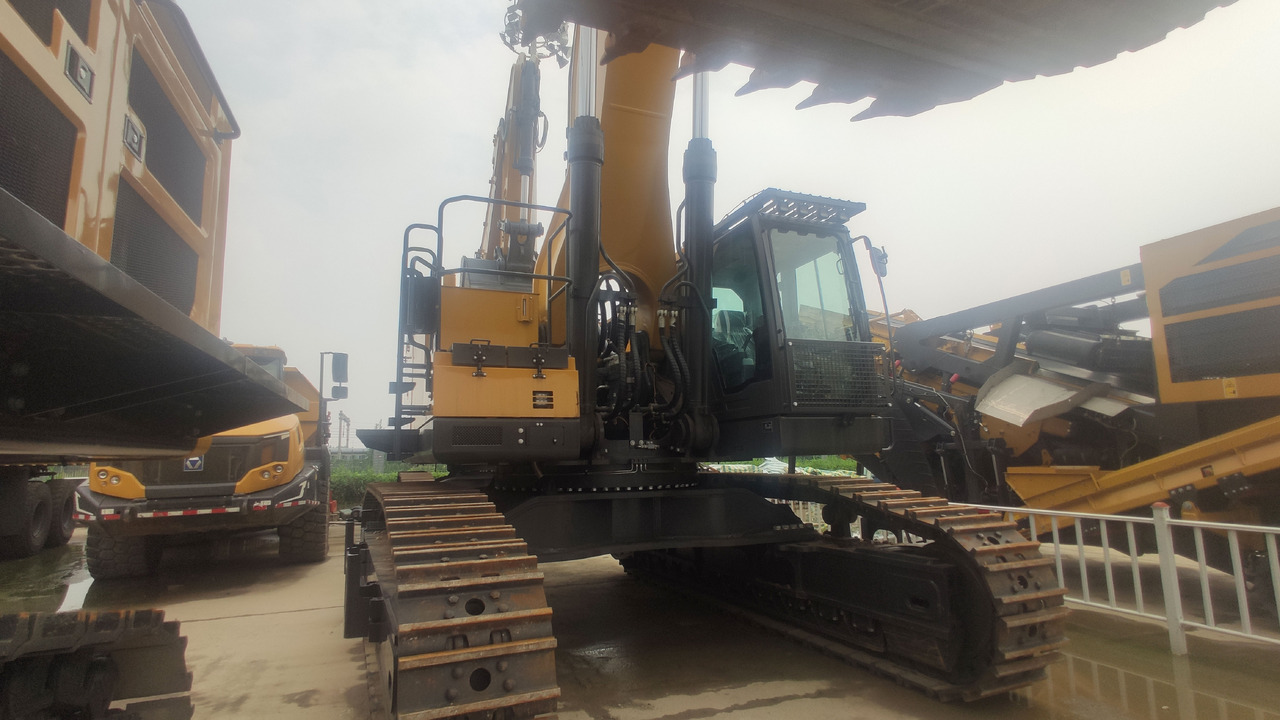 XCMG Official Used Heavy Duty Crawler Excavators XE1050 100Ton Mine Excavator For Sale - Lintekskavaator: pilt 3 XCMG Official Used Heavy Duty Crawler Excavators XE1050 100Ton Mine Excavator For Sale - Lintekskavaator: pilt 3