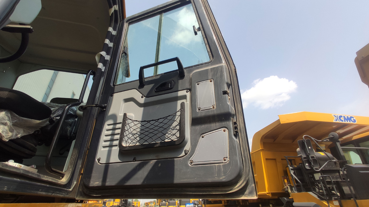 Kallur XCMG Official Used Mining Dump Trucks XDR80T 70 Ton Dumper Truck For Sale: pilt 6