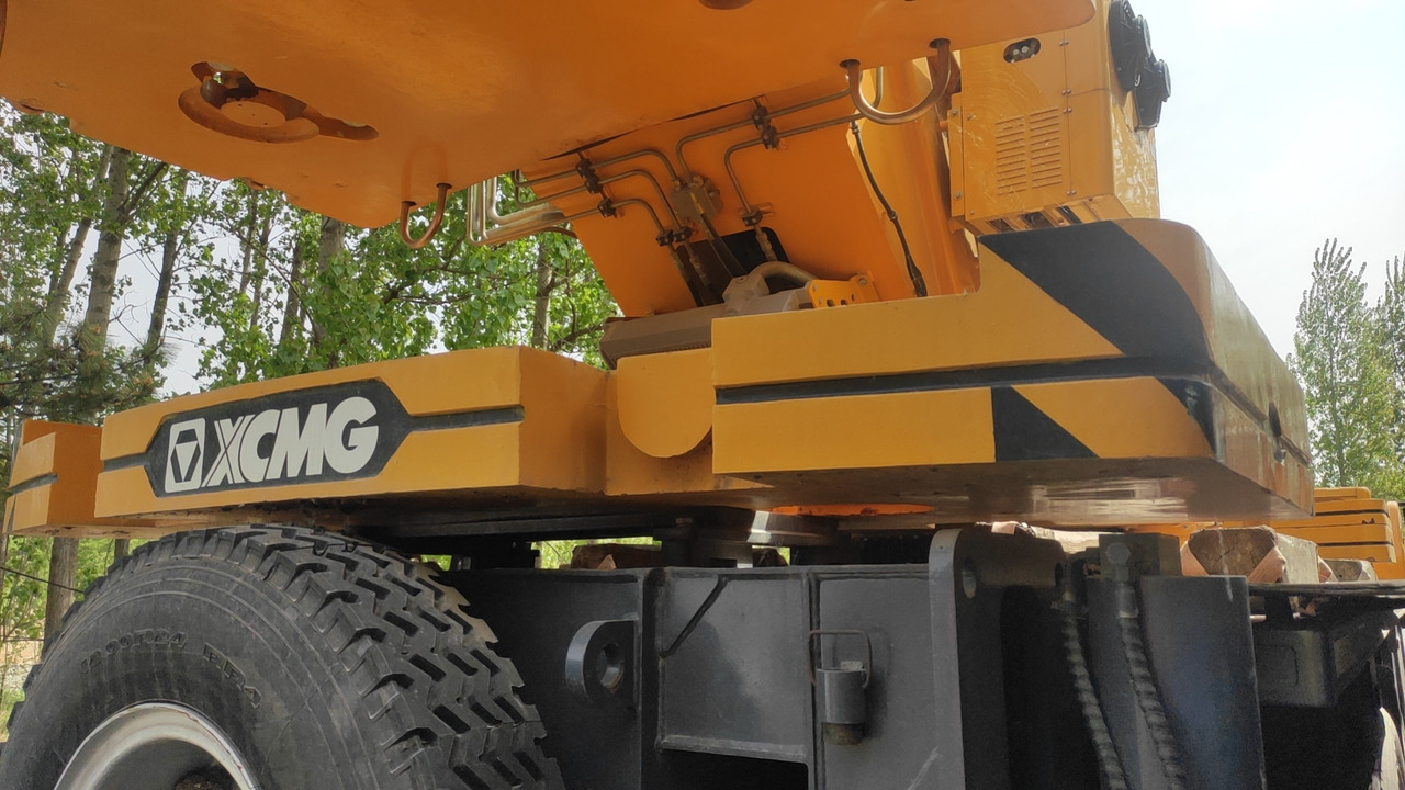XCMG Official Used Mobile Crane QY80K5C 80 Ton Pickup Truck Crane - Autokraana: pilt 5 XCMG Official Used Mobile Crane QY80K5C 80 Ton Pickup Truck Crane - Autokraana: pilt 5
