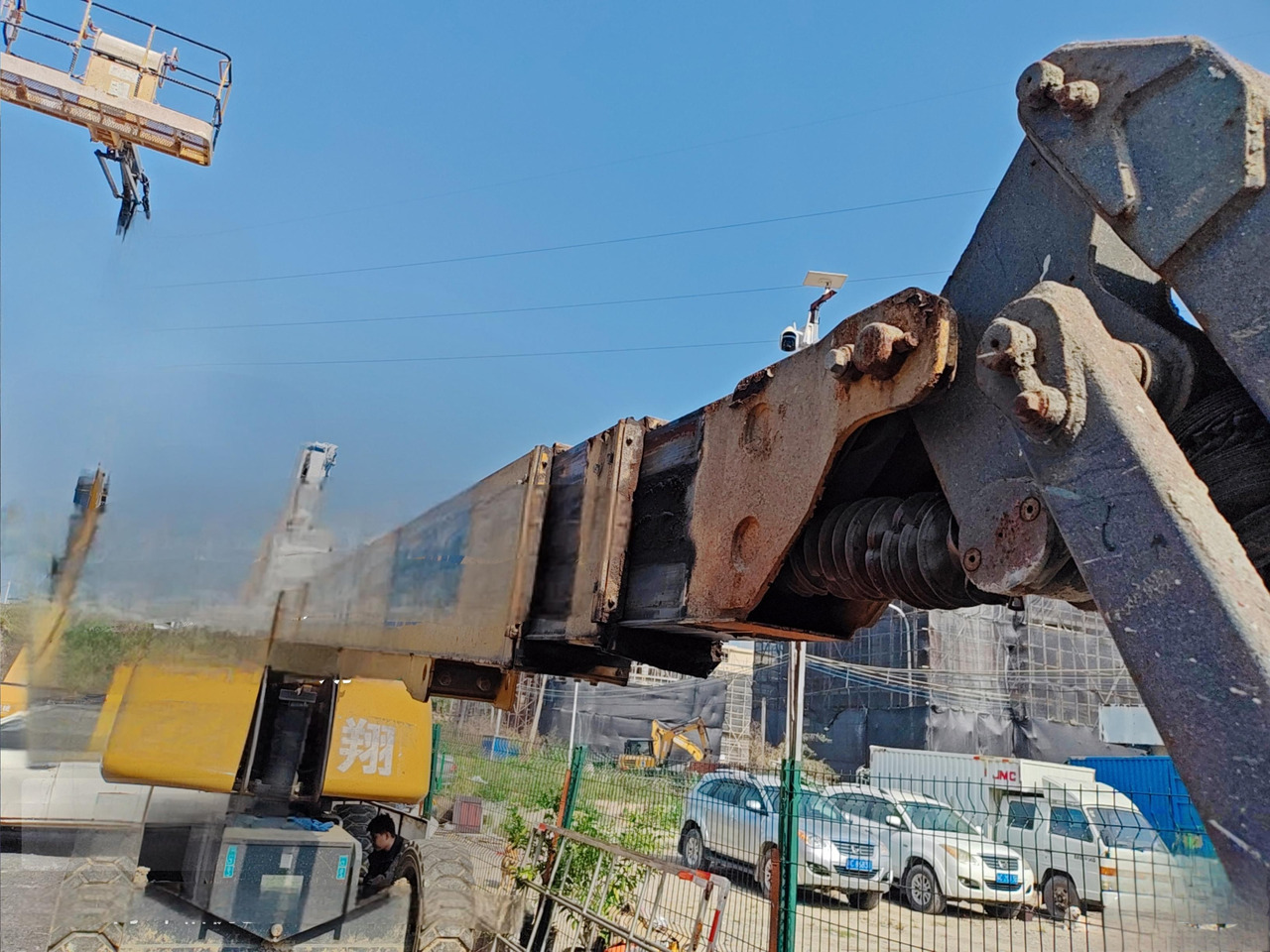XCMG Official Used Self Propelled Aerial Work Platform 28m XGS28 Hydraulic Lift Cherry Picker - Teleskooppoom: pilt 3 XCMG Official Used Self Propelled Aerial Work Platform 28m XGS28 Hydraulic Lift Cherry Picker - Teleskooppoom: pilt 3