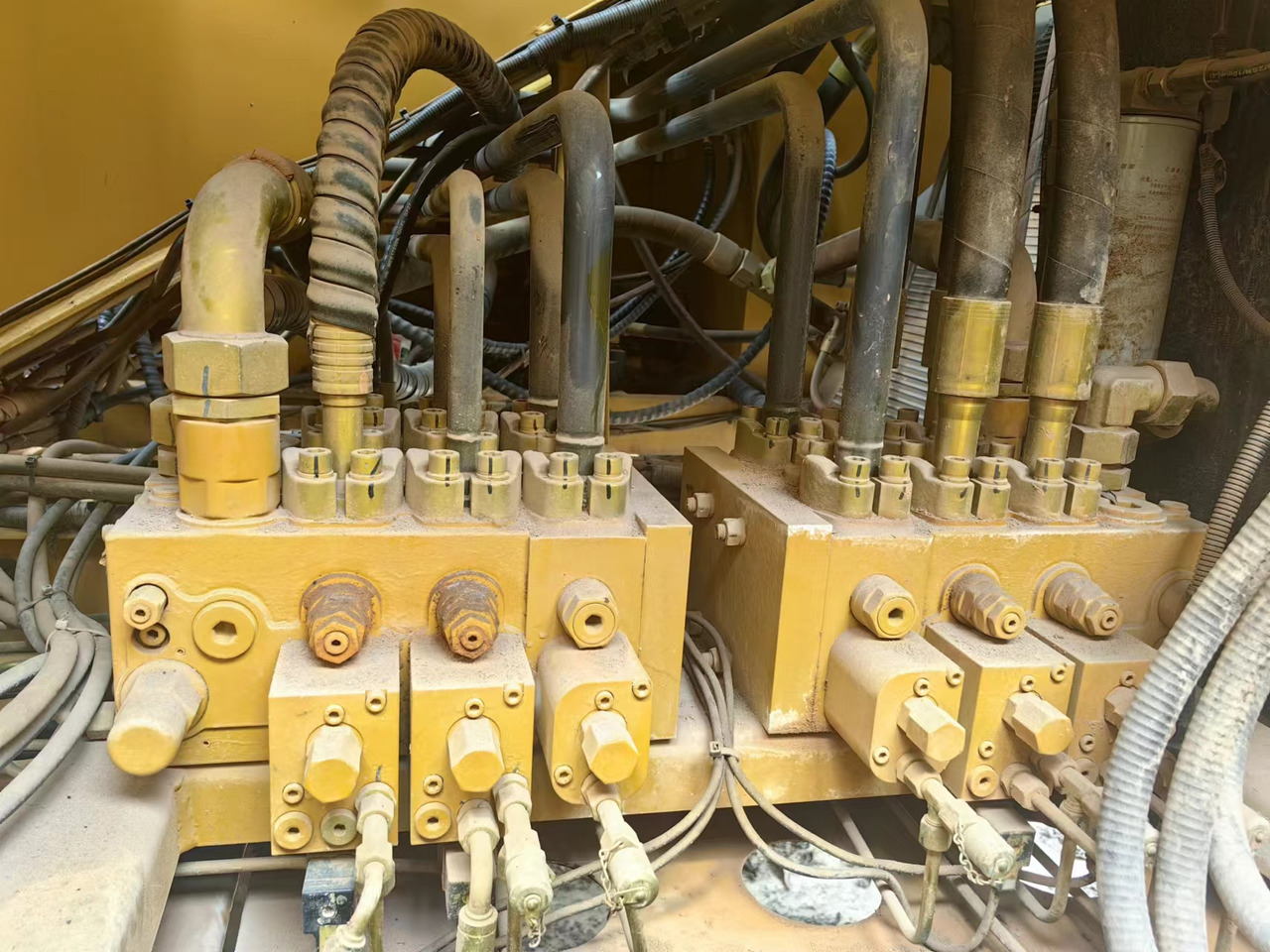 XCMG Official Used Telescopic Crawler Cranes XGC25T Small Hydraulic Crane Price For Sale - Roomikkraana: pilt 2 XCMG Official Used Telescopic Crawler Cranes XGC25T Small Hydraulic Crane Price For Sale - Roomikkraana: pilt 2