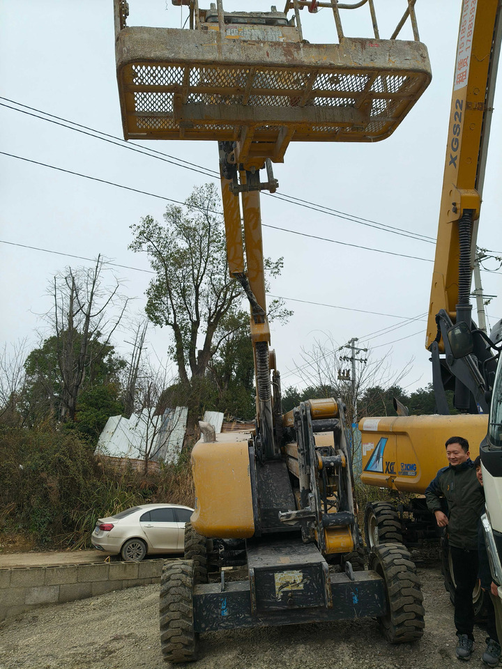 XCMG Official Used Towable 16m Boom Lift XGA16 Small Cherry Picker Price - Liigendpoom: pilt 2 XCMG Official Used Towable 16m Boom Lift XGA16 Small Cherry Picker Price - Liigendpoom: pilt 2
