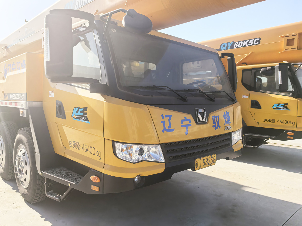 XCMG Official Used Truck-mounted Cranes QY80K5C 80Ton Mobile Cranes Price List - Autokraana: pilt 5 XCMG Official Used Truck-mounted Cranes QY80K5C 80Ton Mobile Cranes Price List - Autokraana: pilt 5