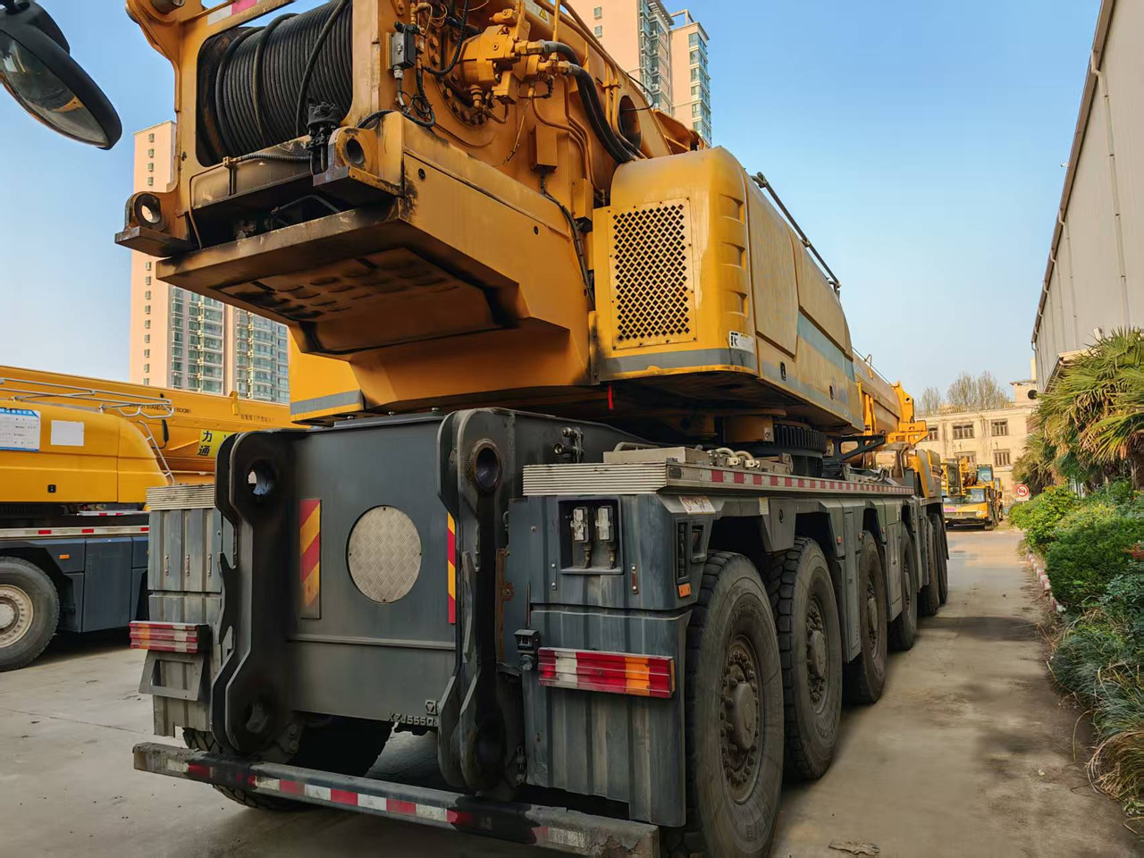 XCMG Official XCA460 Second Hand All Terrain Crane 460t Mobile Lifting Crane - Maastikukraana: pilt 3 XCMG Official XCA460 Second Hand All Terrain Crane 460t Mobile Lifting Crane - Maastikukraana: pilt 3