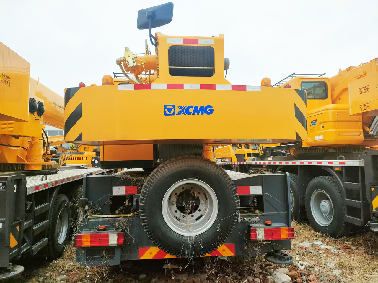 XCMG Official XCT30_M Used Hydraulic Arm Crane For Trucks With High Quality - Autokraana: pilt 5 XCMG Official XCT30_M Used Hydraulic Arm Crane For Trucks With High Quality - Autokraana: pilt 5