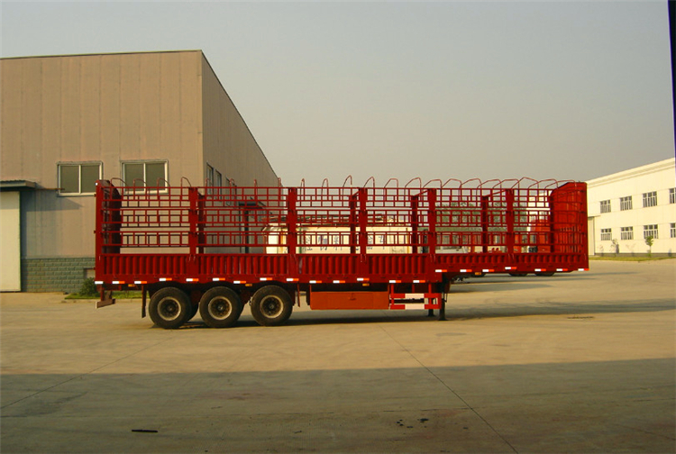 XCMG Official XLYZ9400CCYE Fence Cargo Semi Trailer - Platvorm/ Madelpoolhaagis: pilt 2 XCMG Official XLYZ9400CCYE Fence Cargo Semi Trailer - Platvorm/ Madelpoolhaagis: pilt 2
