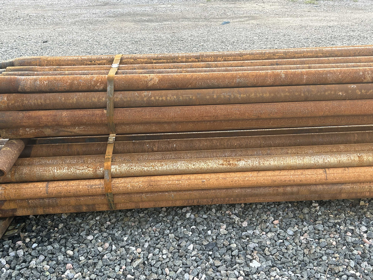 XCMG Official XZ320D Second Hand Horizontal Directional Drilling Rig With High Quality - Suunatav sisetreimismasin: pilt 4 XCMG Official XZ320D Second Hand Horizontal Directional Drilling Rig With High Quality - Suunatav sisetreimismasin: pilt 4