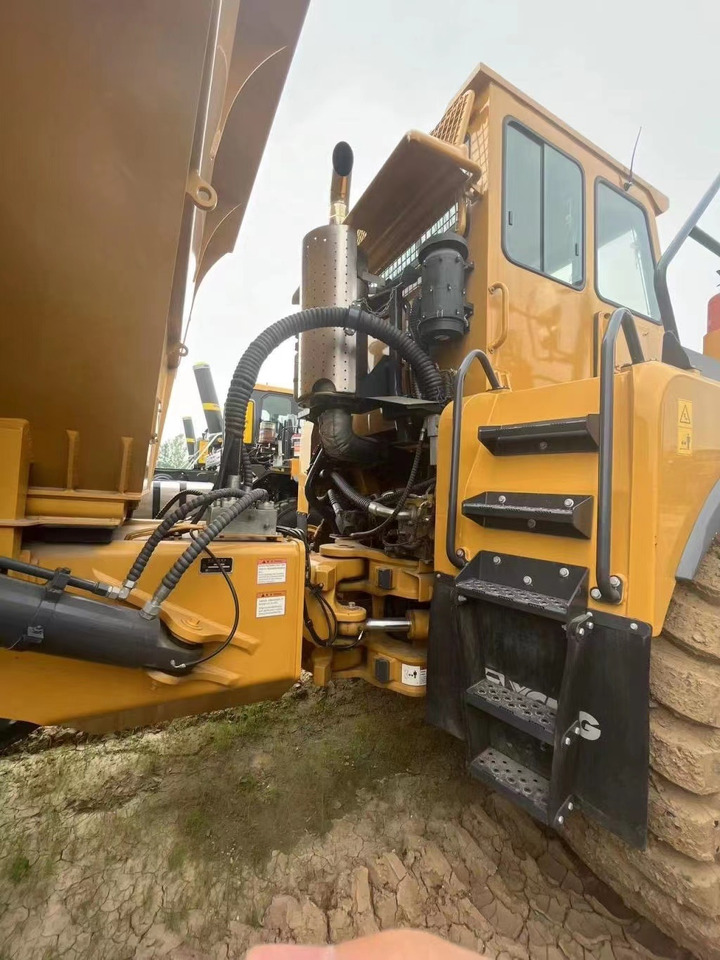 XCMG Official Xda40 40 Ton Second Hand Used Mining Dump Truck with Good Price - Liigendkallur: pilt 4 XCMG Official Xda40 40 Ton Second Hand Used Mining Dump Truck with Good Price - Liigendkallur: pilt 4