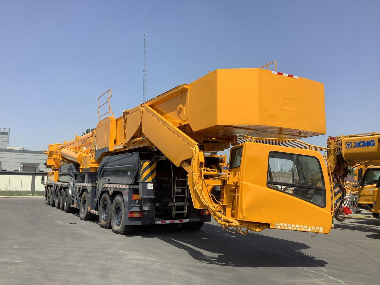 XCMG Second Hand All Terrain Cranes 800 Tons QAY800 Used Mobile Crane Hot Sale - Maastikukraana: pilt 5 XCMG Second Hand All Terrain Cranes 800 Tons QAY800 Used Mobile Crane Hot Sale - Maastikukraana: pilt 5