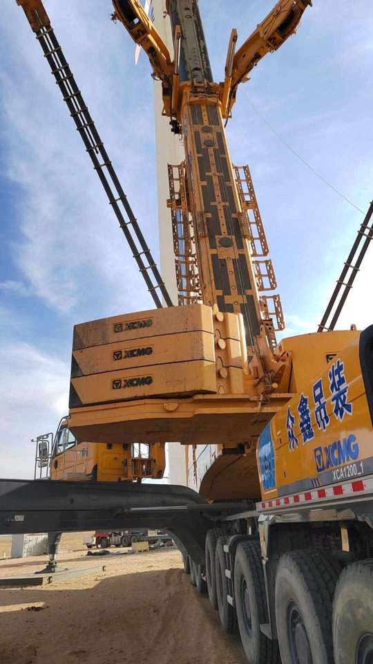 XCMG XCA1200 Used Boom Mobile All Terrain Crane 1200 Ton Crane Truck - Maastikukraana: pilt 3 XCMG XCA1200 Used Boom Mobile All Terrain Crane 1200 Ton Crane Truck - Maastikukraana: pilt 3