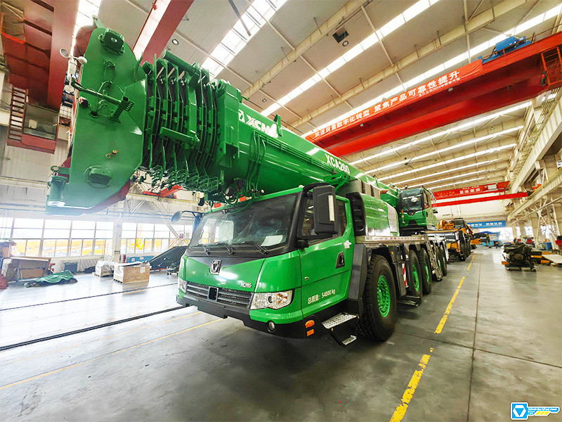 XCMG XCA260 used all terrain crane hydraulic lifting machine price - Maastikukraana: pilt 3 XCMG XCA260 used all terrain crane hydraulic lifting machine price - Maastikukraana: pilt 3