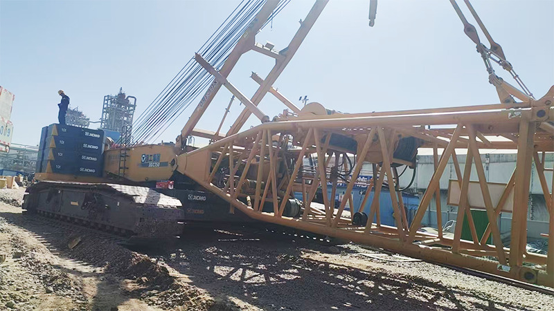 XCMG XGC300 used 300 tons crawler crane for sale - Roomikkraana: pilt 4 XCMG XGC300 used 300 tons crawler crane for sale - Roomikkraana: pilt 4