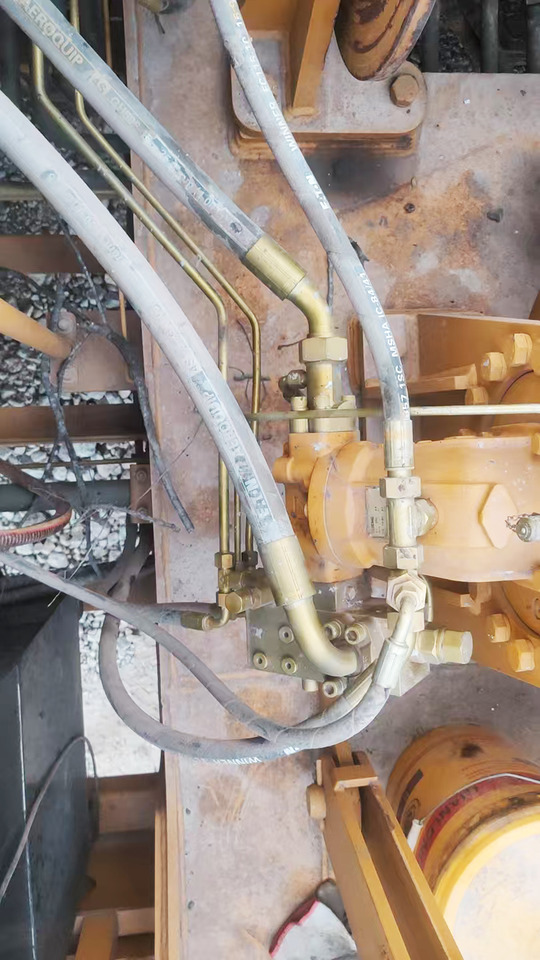 XCMG XGC55 55ton used small crawler crane price - Roomikkraana: pilt 3 XCMG XGC55 55ton used small crawler crane price - Roomikkraana: pilt 3