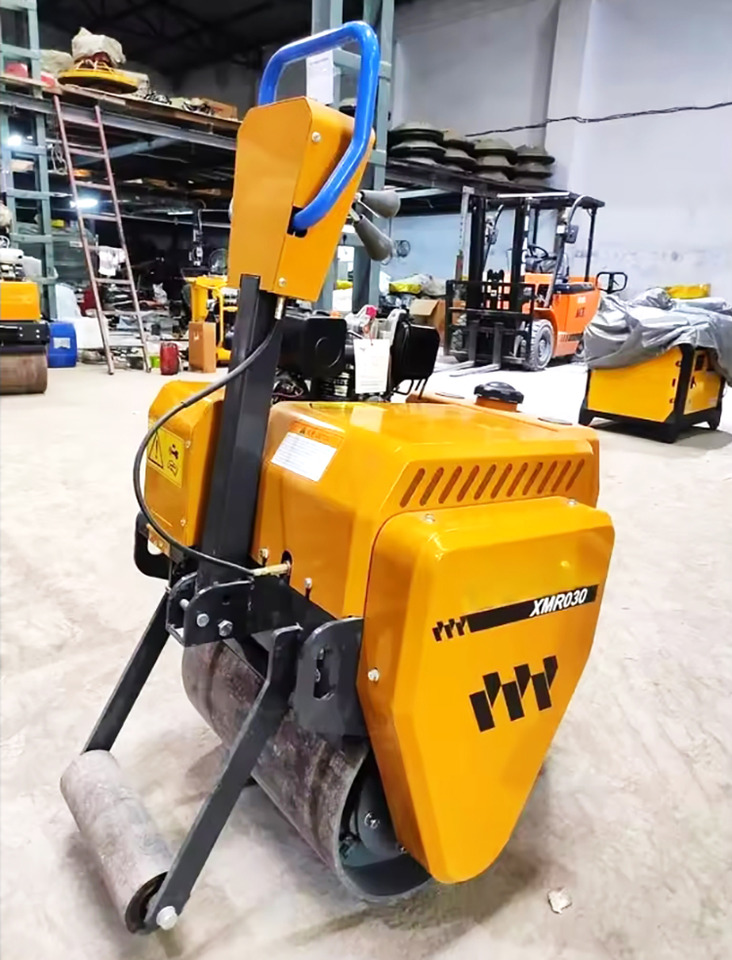 XCMG XMR030 small mini light single drum vibratory road roller - Mini teerull: pilt 5 XCMG XMR030 small mini light single drum vibratory road roller - Mini teerull: pilt 5