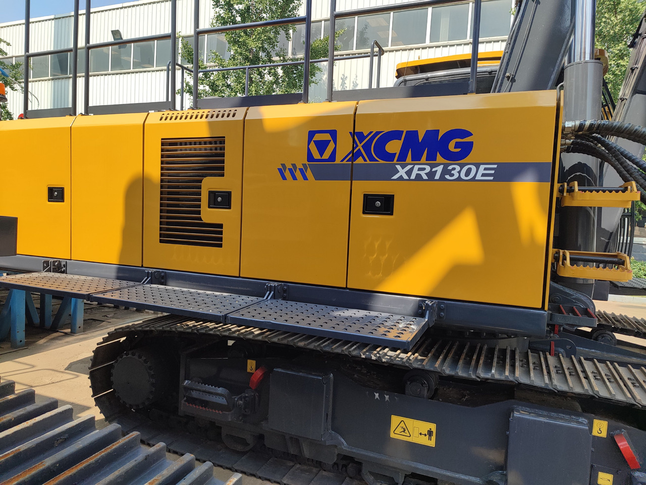 XCMG XR130E 50m Used Mini Rotary Drill Rig Piling Drilling Machine - Puurimisplatvorm: pilt 4 XCMG XR130E 50m Used Mini Rotary Drill Rig Piling Drilling Machine - Puurimisplatvorm: pilt 4